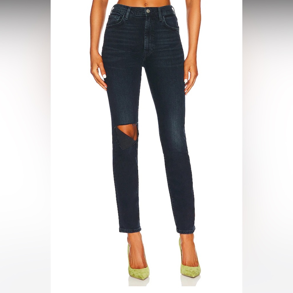 7 for all Mankind Easy Slim jeans. Size 27.  NWT